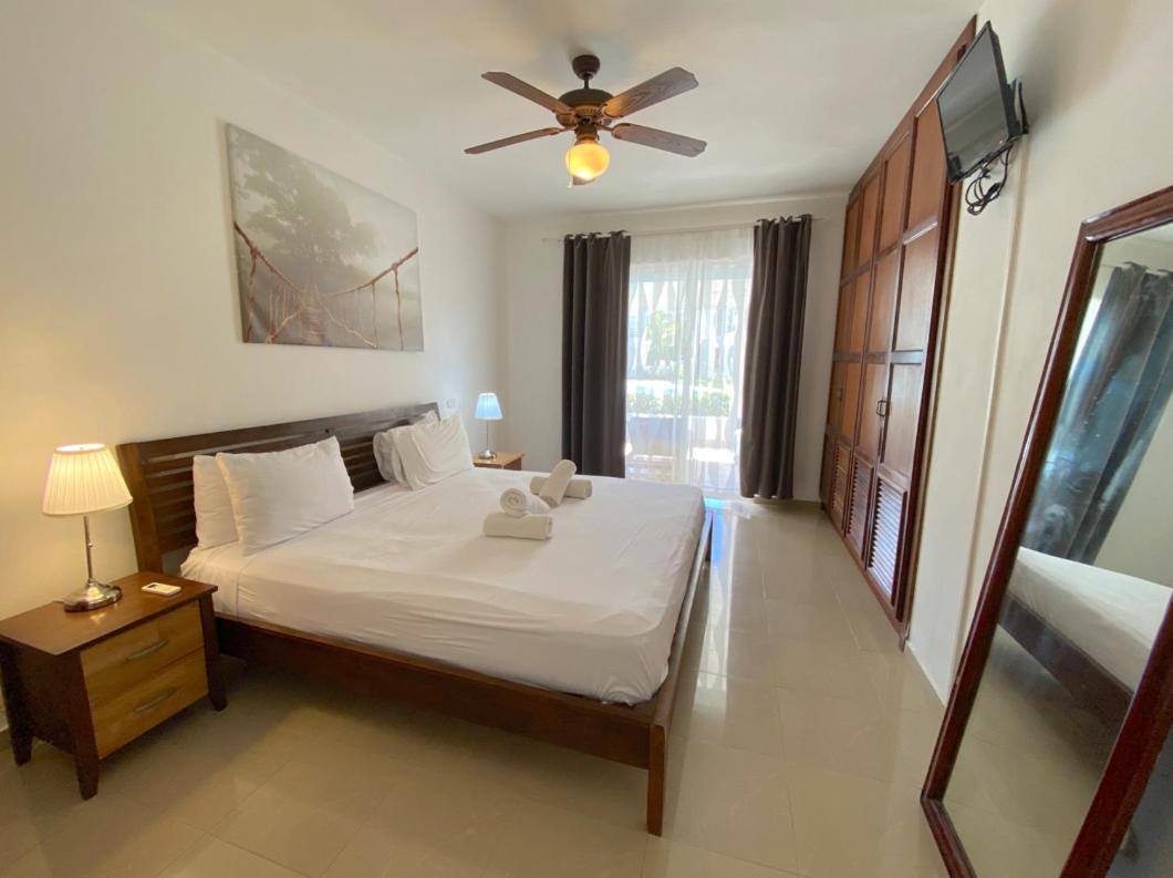 Blue Ocean Beachfront Villas & Apartments - Wifi, Pool, Bbq, Playa Los Corales Punta Cana Exteriér fotografie